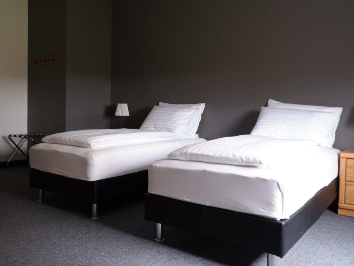 Hotel Asbru By Reykjavik Keflavik Airport Bagian luar foto