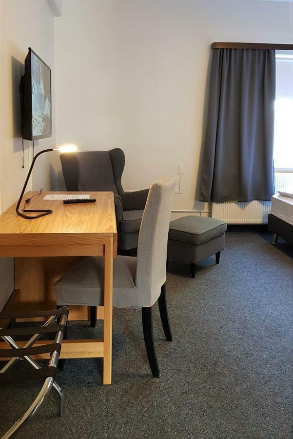 Hotel Asbru By Reykjavik Keflavik Airport Bagian luar foto