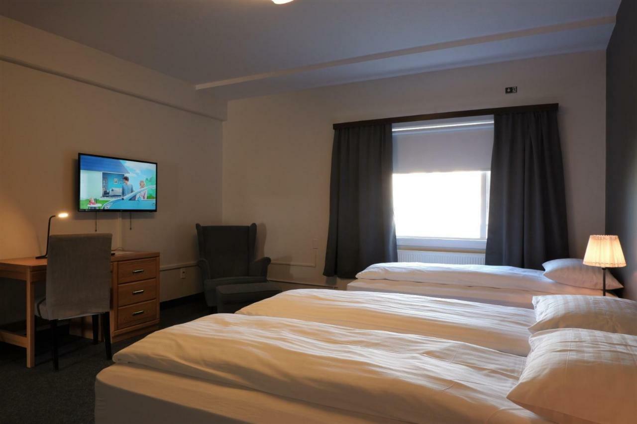 Hotel Asbru By Reykjavik Keflavik Airport Bagian luar foto